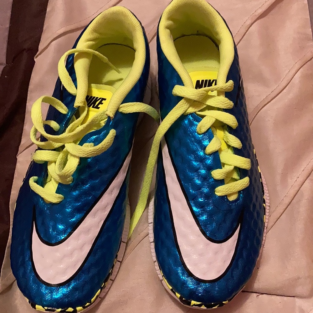 Nike 5.0 running shoes